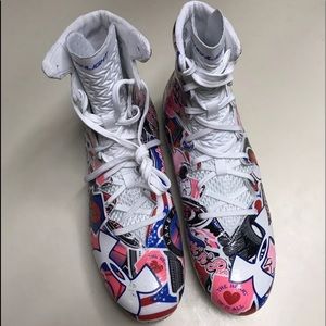Men’s 8.5 Under armor cleats